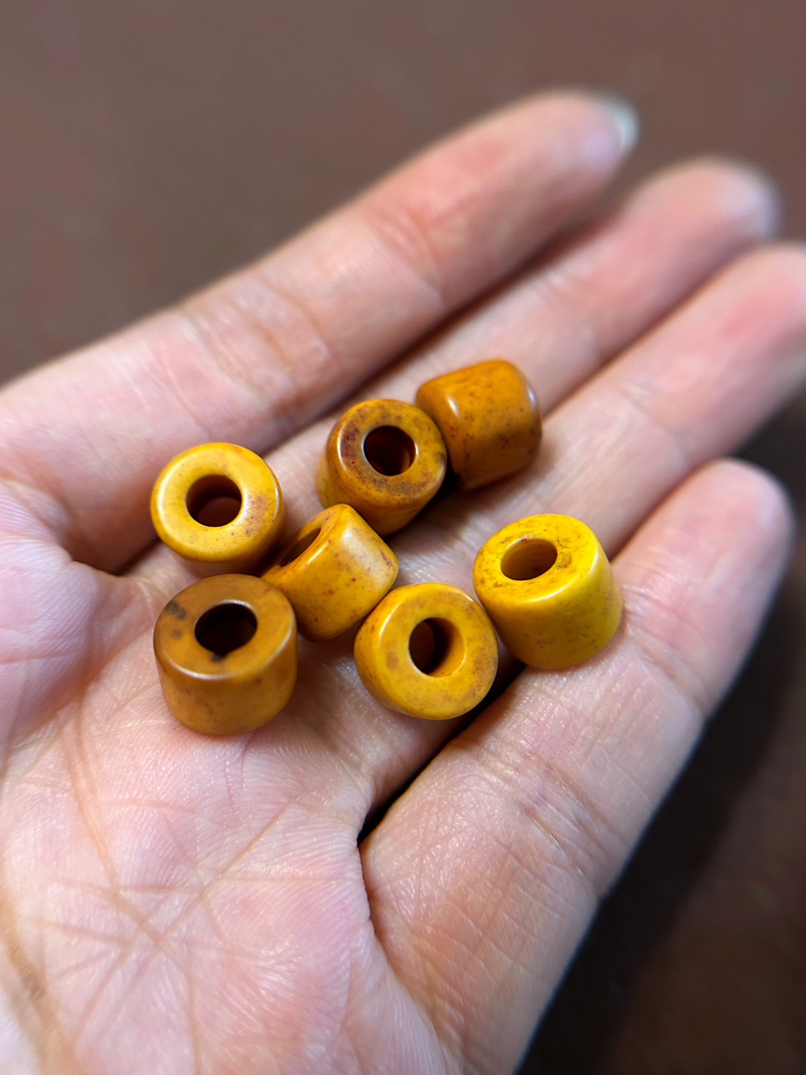西藏式老黄料器密胺剁珠圆柱形配珠散珠文玩手串配饰件黄色大孔道