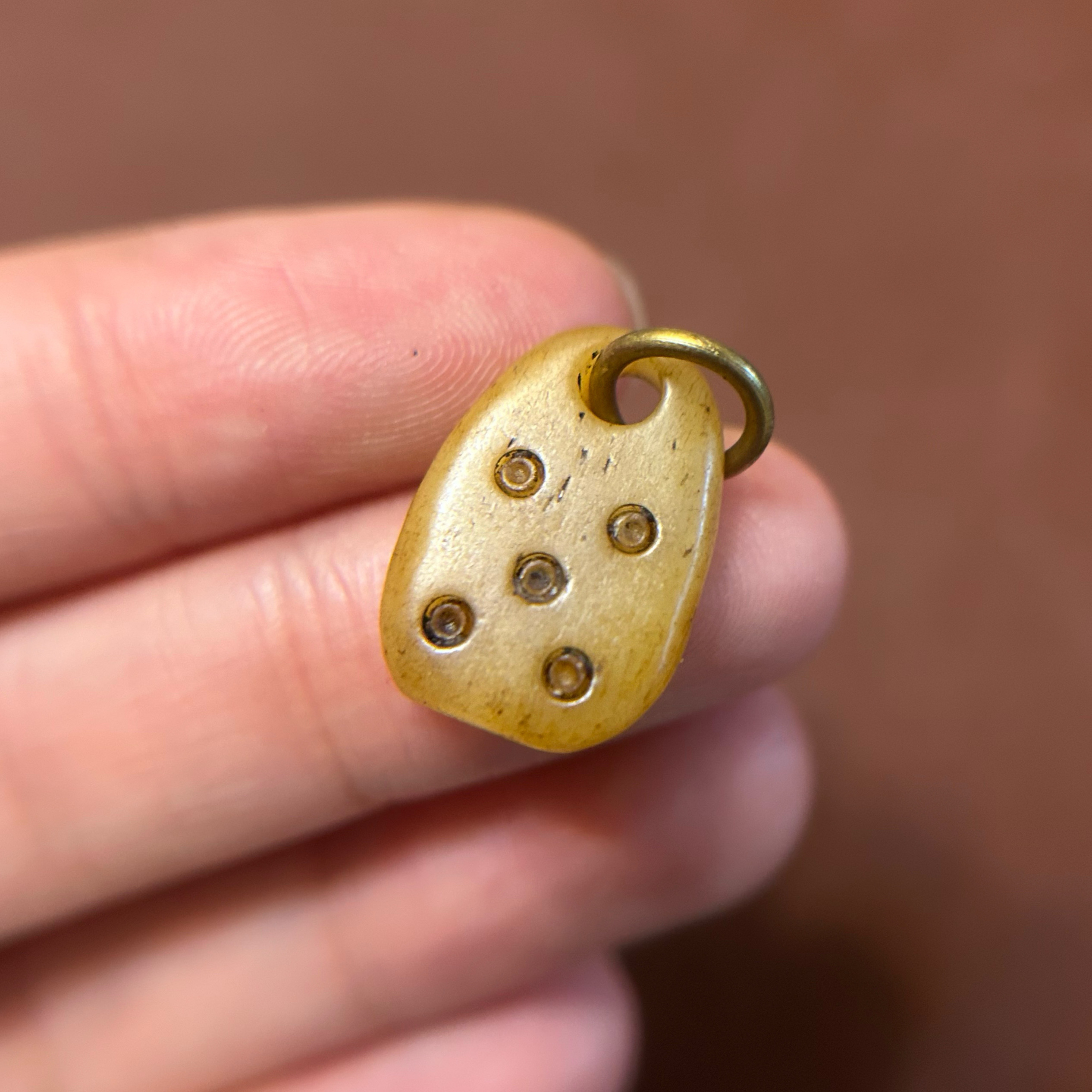 老料驼骨牦牛骨咒点牌西藏手工雕刻藏式风格藏传文玩配饰侧挂吊坠