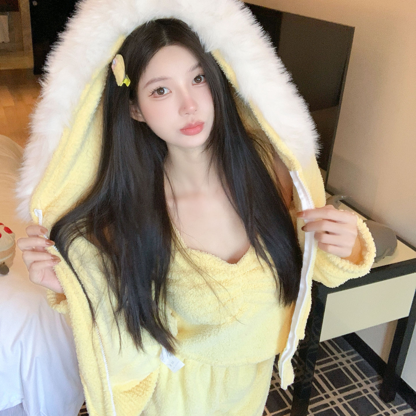 软绵绵珊瑚绒洋气睡衣三件套
