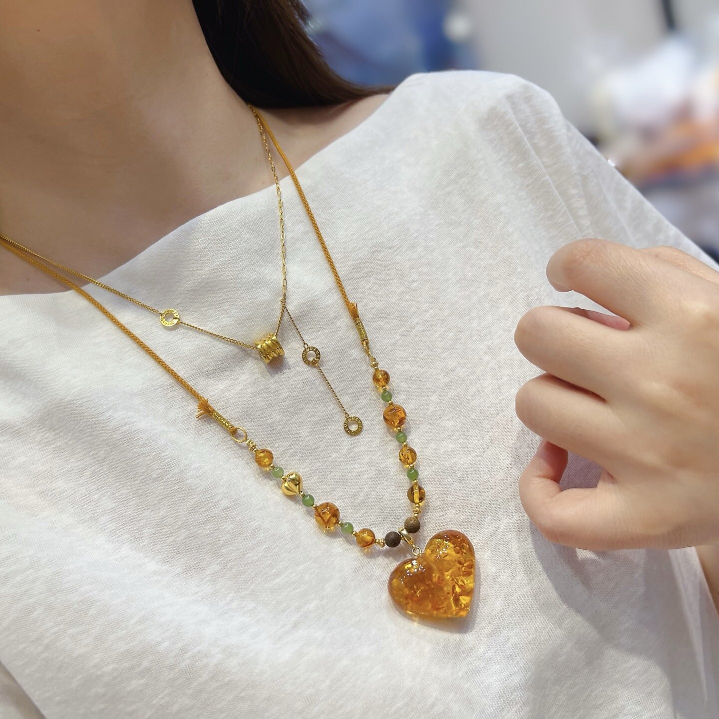 天然花珀屁桃爱心蜜蜡吊坠项链女款饰品原创设计款一物一图证书