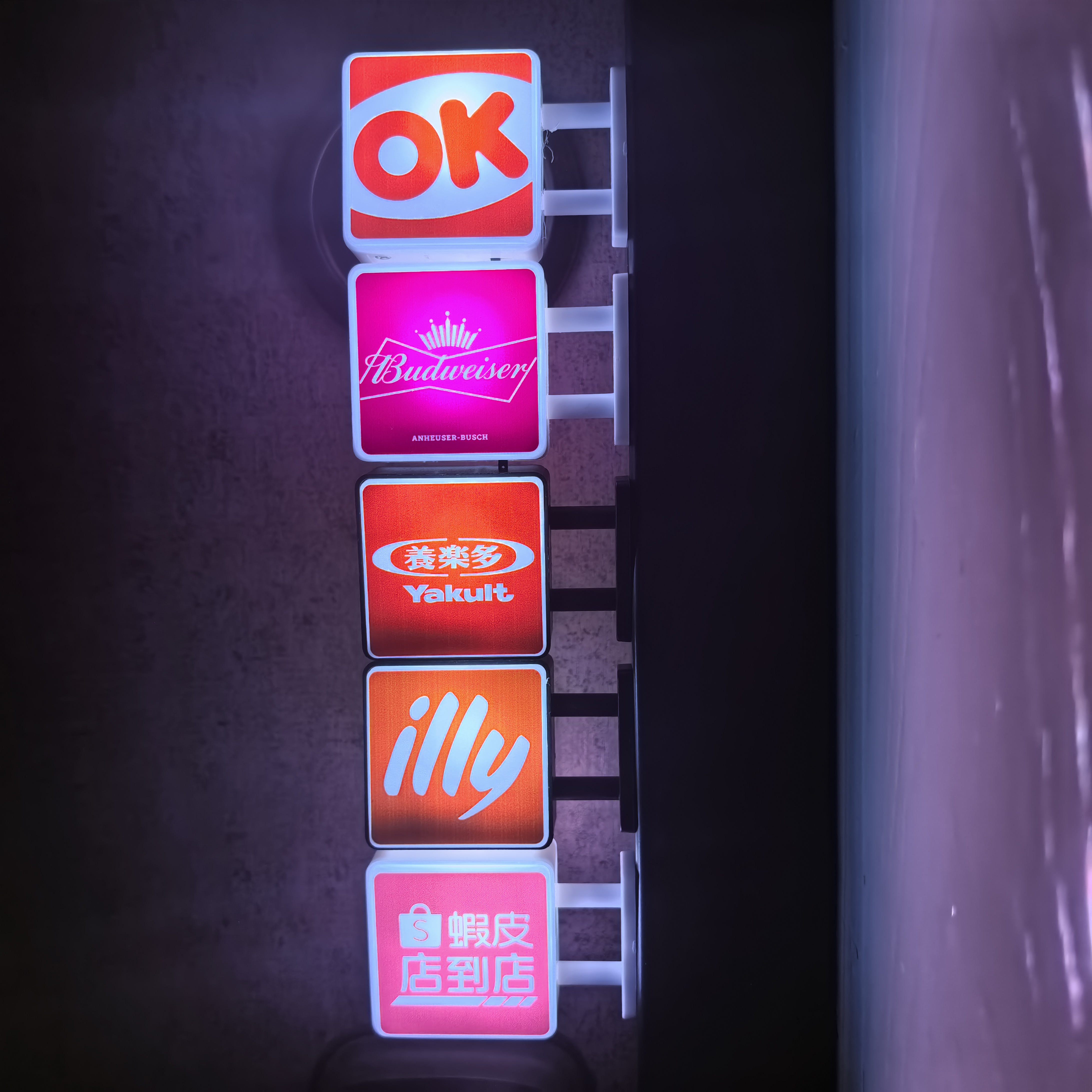 深圳发货小红书同款冰箱贴东京网红冰箱711 全家安全出口