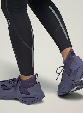 Adidas/阿迪达斯正品新款男女时尚户外训练跑步鞋IE8757