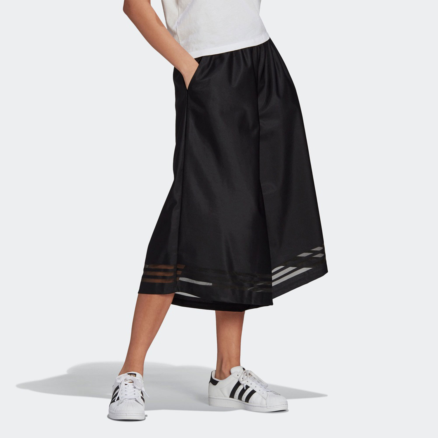 Adidas/阿迪达斯正品 新款三叶草夏季女子休闲阔腿裤 GN3180