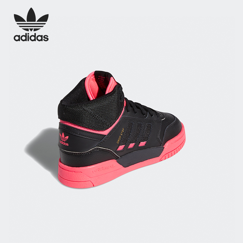 阿迪达斯大童简约耐磨休闲鞋
