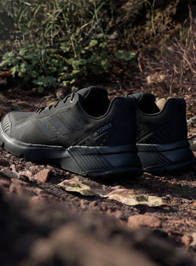 Adidas/阿迪达斯正品运动男士轻便透气时尚耐磨跑步鞋IF5015