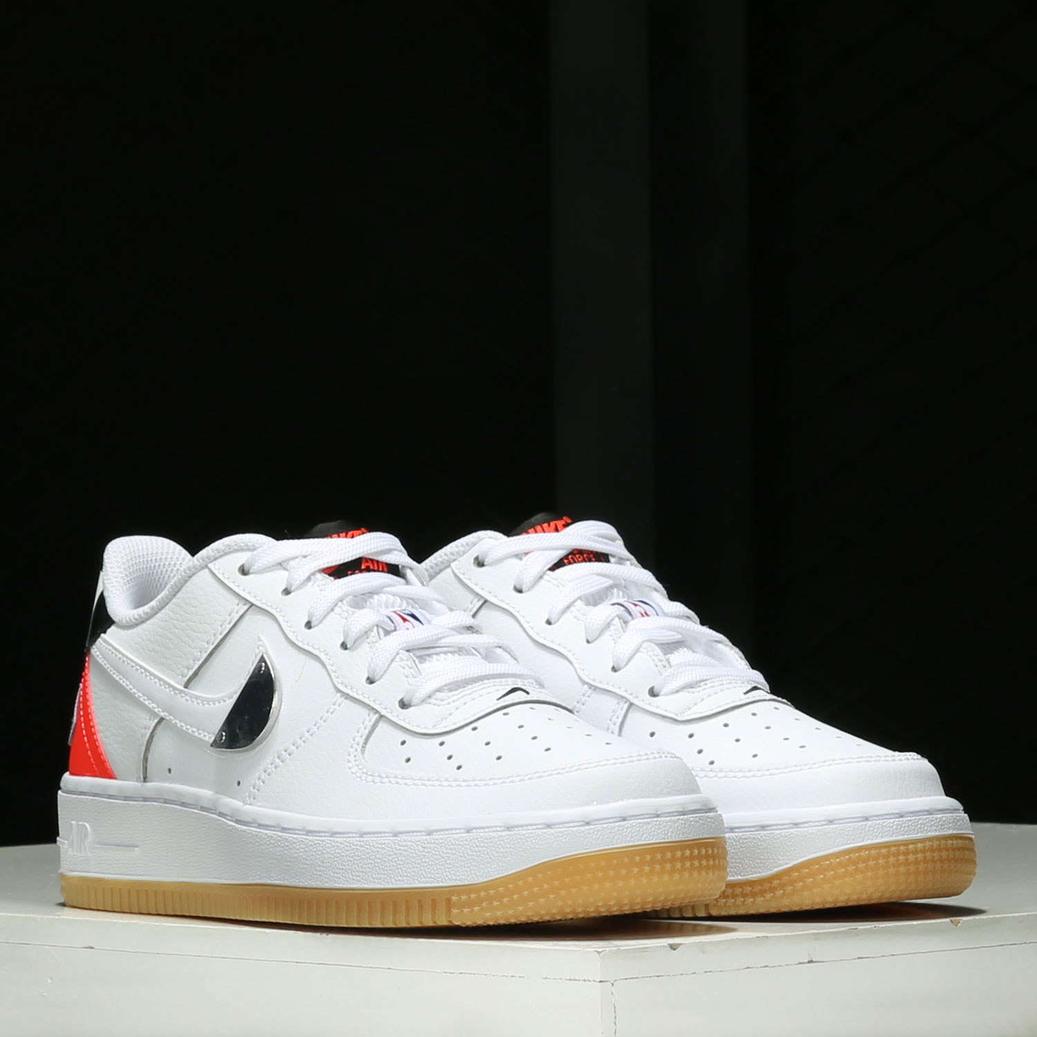 Nike/耐克正品AIR FORCE 1 LV8 1 HO20 GS大童运动鞋 CT3842-101