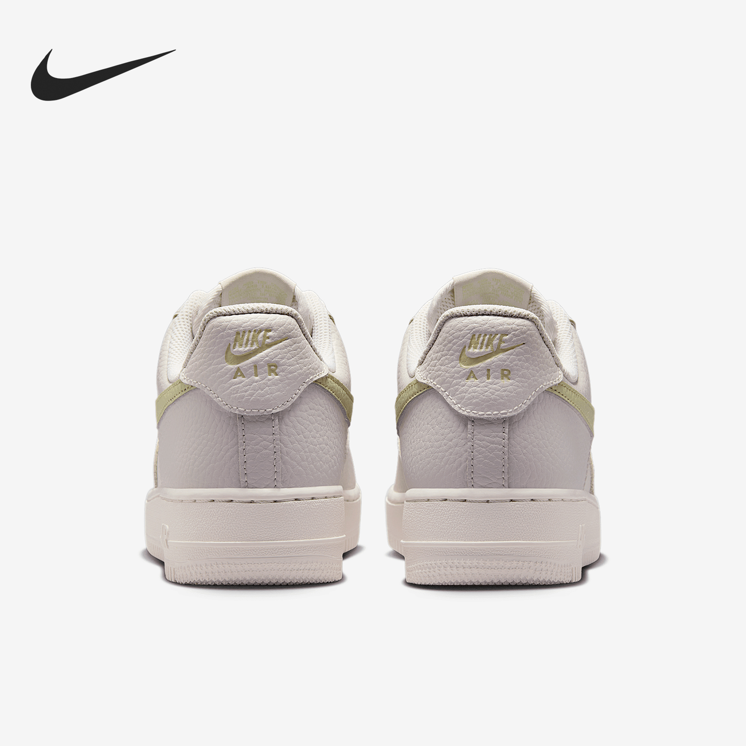 耐克女士空军一号休闲板鞋