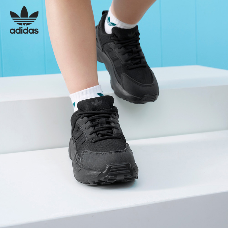 阿迪达斯大童运动休闲鞋