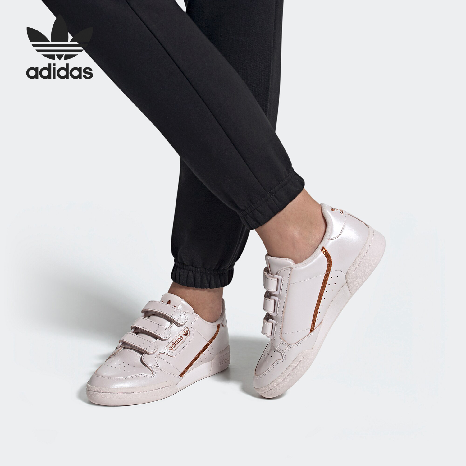 阿迪达斯正品Adidas女子休闲鞋
