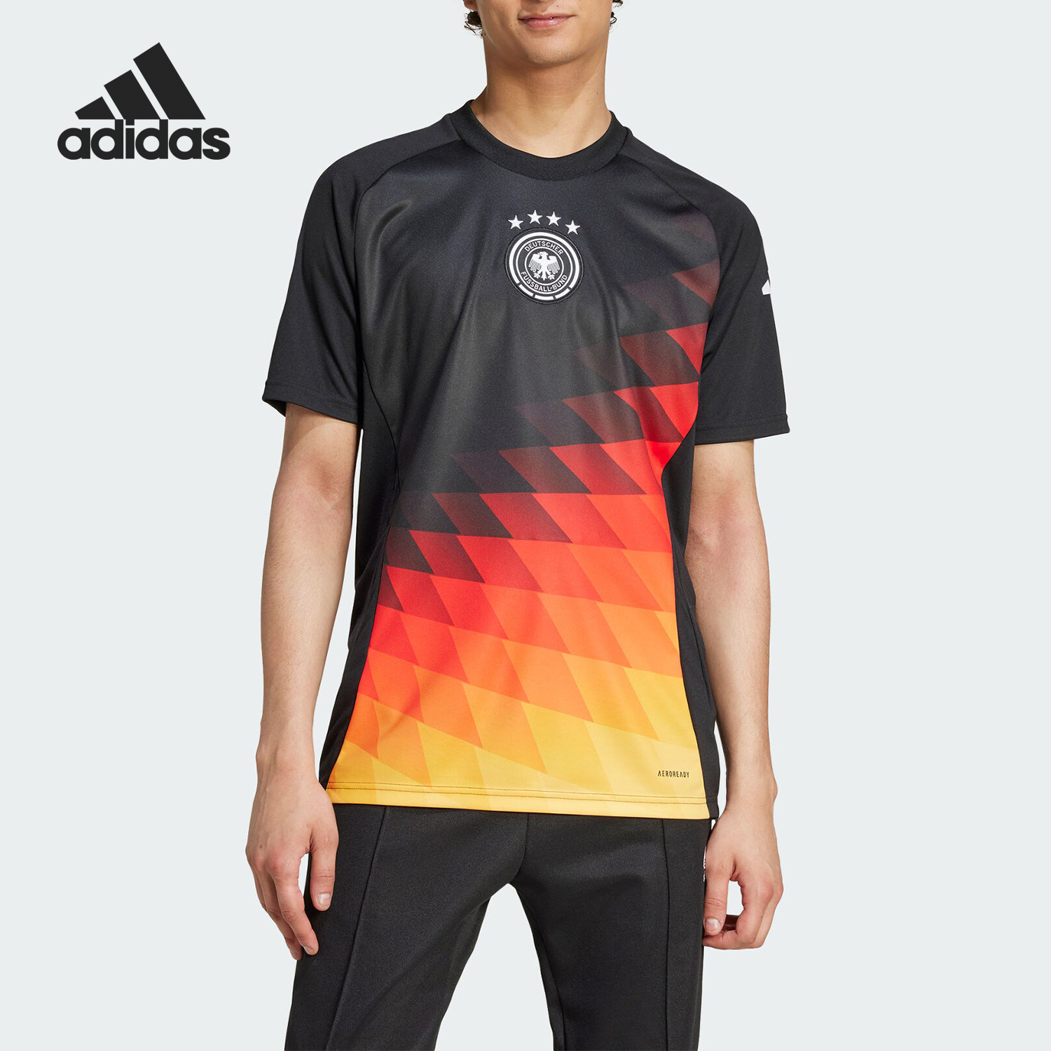 Adidas/阿迪达斯官方正品德国队男士复古足球训练短袖球衣IW7956