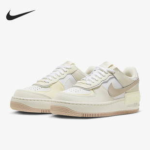 耐克正品 FN3444 Air 1女子运动轻便低帮板鞋 121 Force Nike