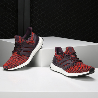 阿迪达斯UltraBoost男女跑步鞋