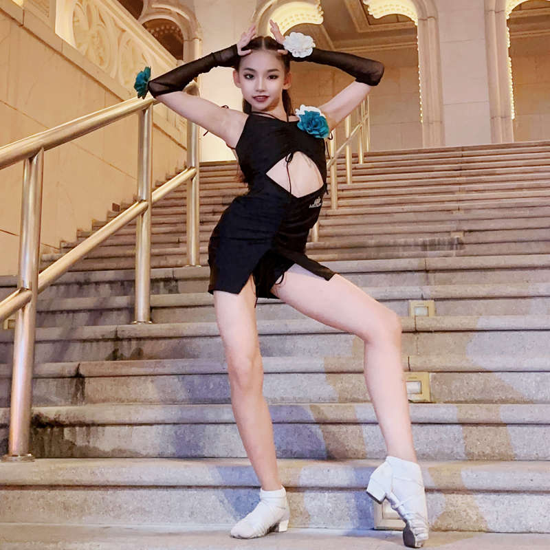 洛利塔夏儿童舞蹈拉丁裙女童拉丁舞练功服少儿网红花朵训练表演