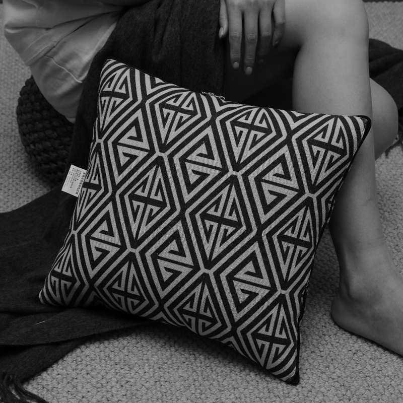 四季通用抱枕被子二合一办公室折叠俩用午睡车载毯子轻奢沙发靠垫,居家布艺,抱枕被,淘宝优惠券,粉丝福利购,淘宝优惠卷