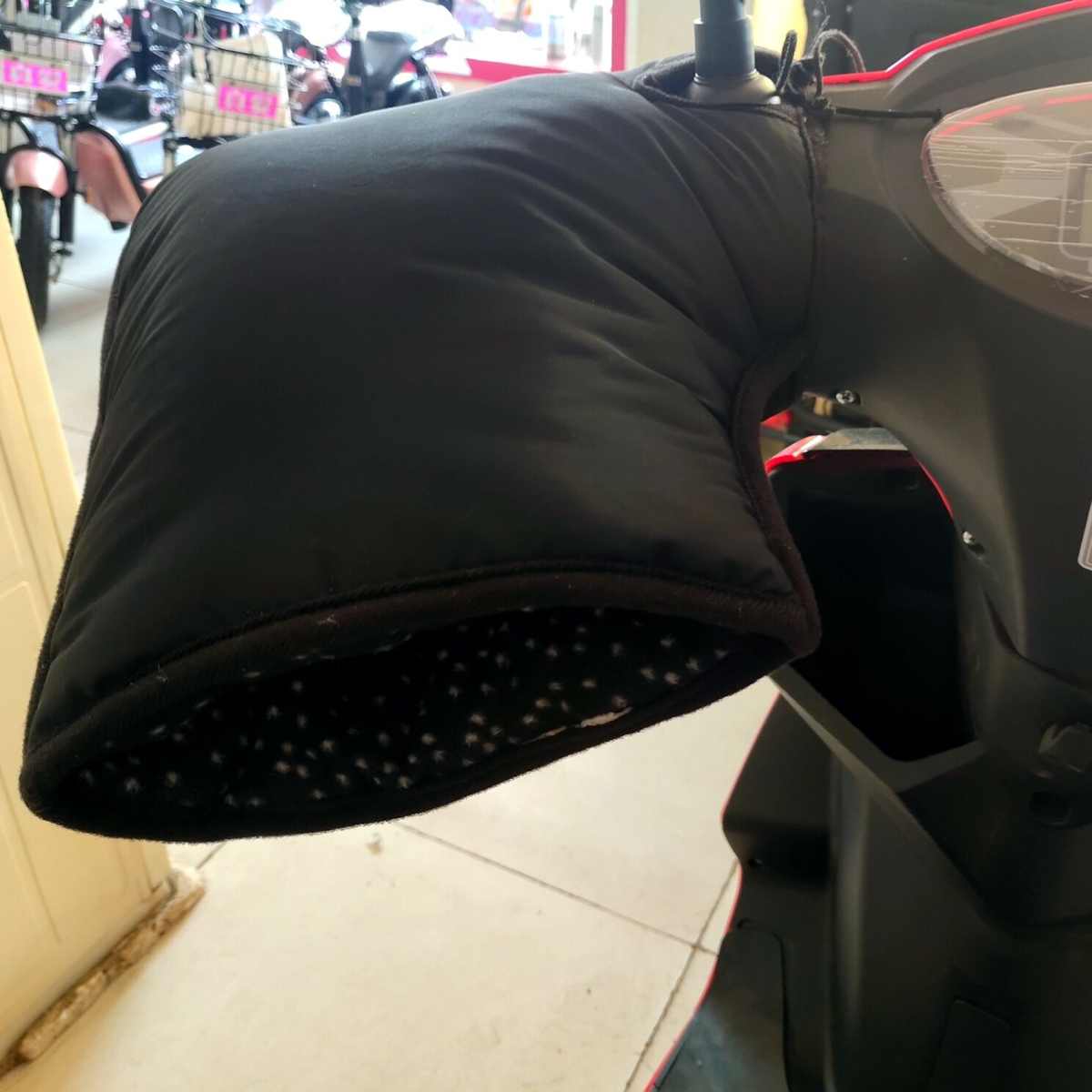 冬季电动摩托自行车防水把套踏板小牛滑板平衡车儿童卡通保暖加