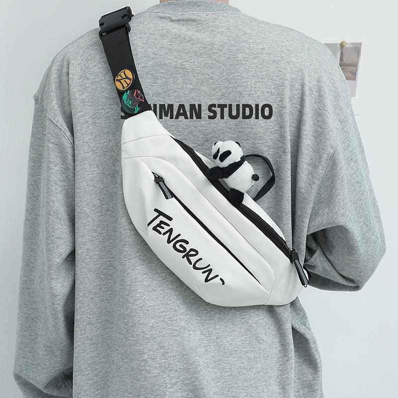 斜挎包男款潮流胸包男士背包腰包运动单肩包女手机男生小挎包小众