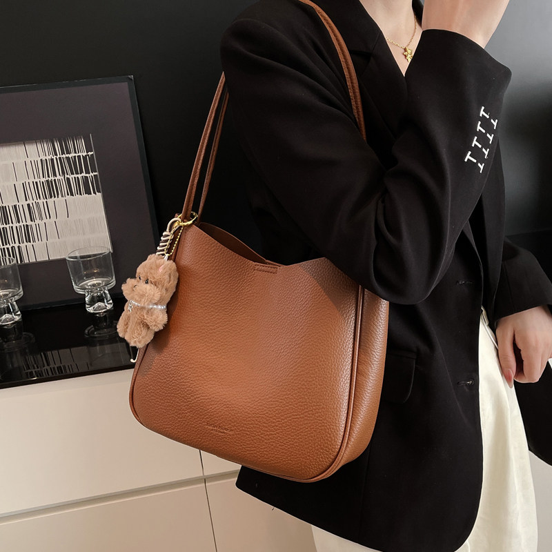 托特包包女大容量2025新款小个子通勤腋下包时尚百搭单肩包子母包