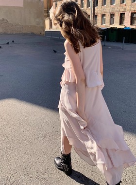 KERNEL COSMOS 浪漫波嬉风 早秋灵动不规则荷叶边叠搭氛围感长裙