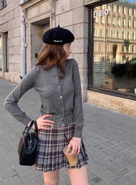 KERNEL COSMOS 格温特来信 前后两穿绵羊毛简约卷边圆领针织上衣