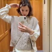 暖阁松饼 KERNEL COSMOS 慵懒感麻花针织侧拼羊羔毛开衩叠穿马甲