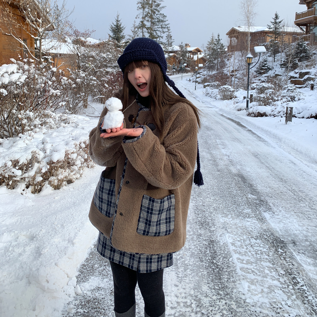 KERNEL COSMOS 雪地小暖炉 格纹拼接羊毛围巾外套半身裤裙套装