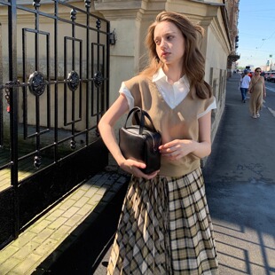 KERNEL COSMOS 哈兰德美术系 知识分子设计感假两件短袖马甲上衣