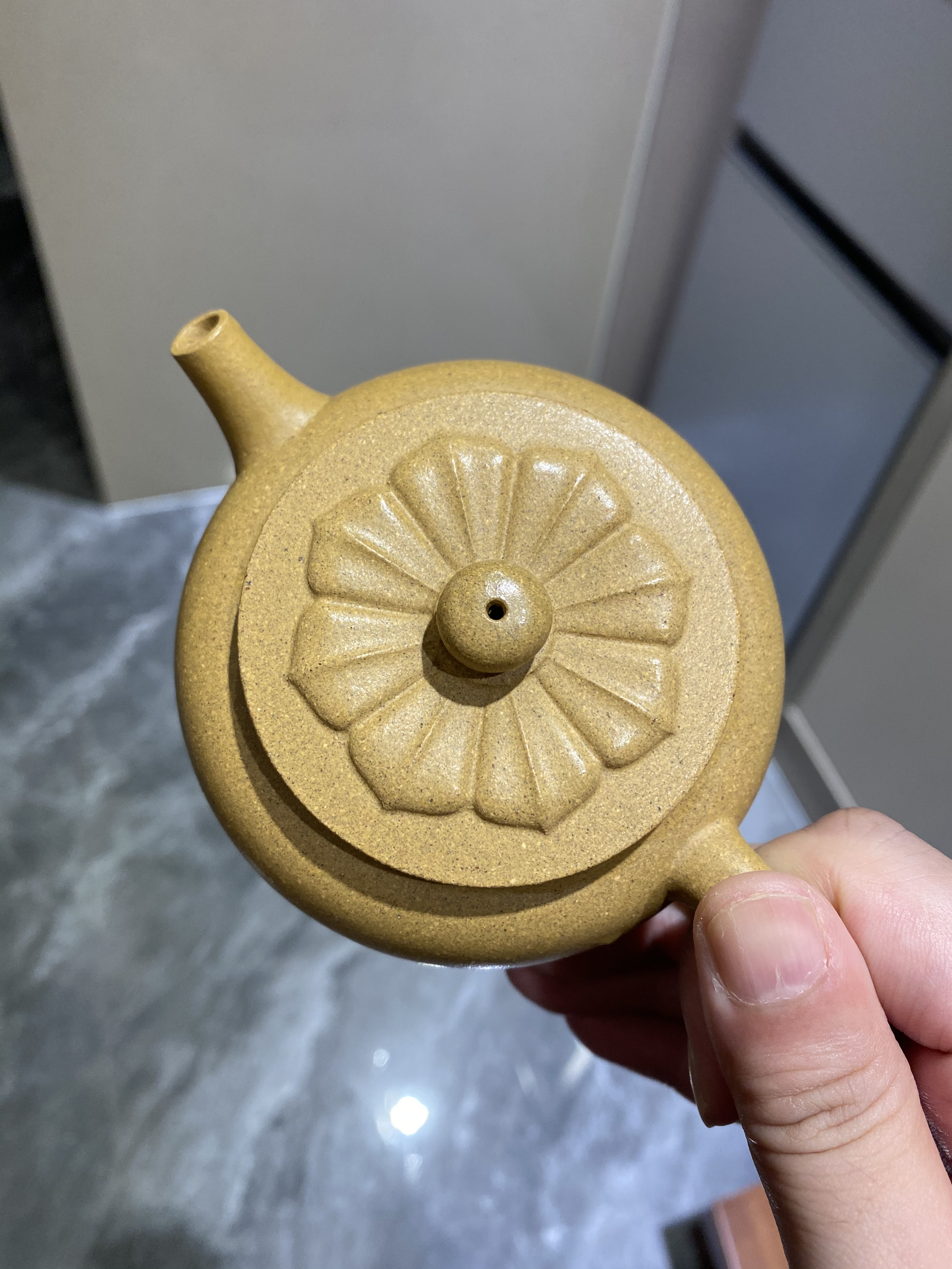 紫砂壶福利段泥黄段莲蒲180c c