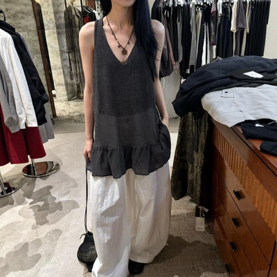 DVZ欧韩风V领荷叶边亚麻吊带