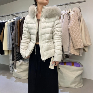 LOUISA.S高品质90白鸭绒大毛领连帽羽绒服女短款加厚保暖收腰外套