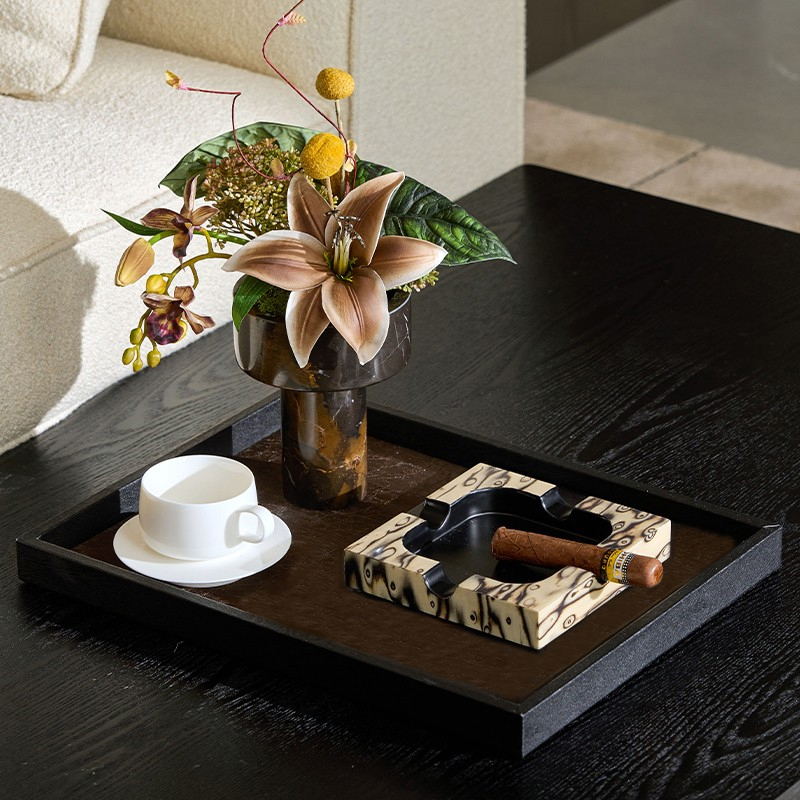 现代轻奢酒店大堂沙发接待区茶几托盘收纳烟灰缸糖果罐搭配组合