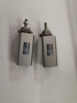 拆机原装SMC CDJP2B10-15D新款针形气缸，现货出售