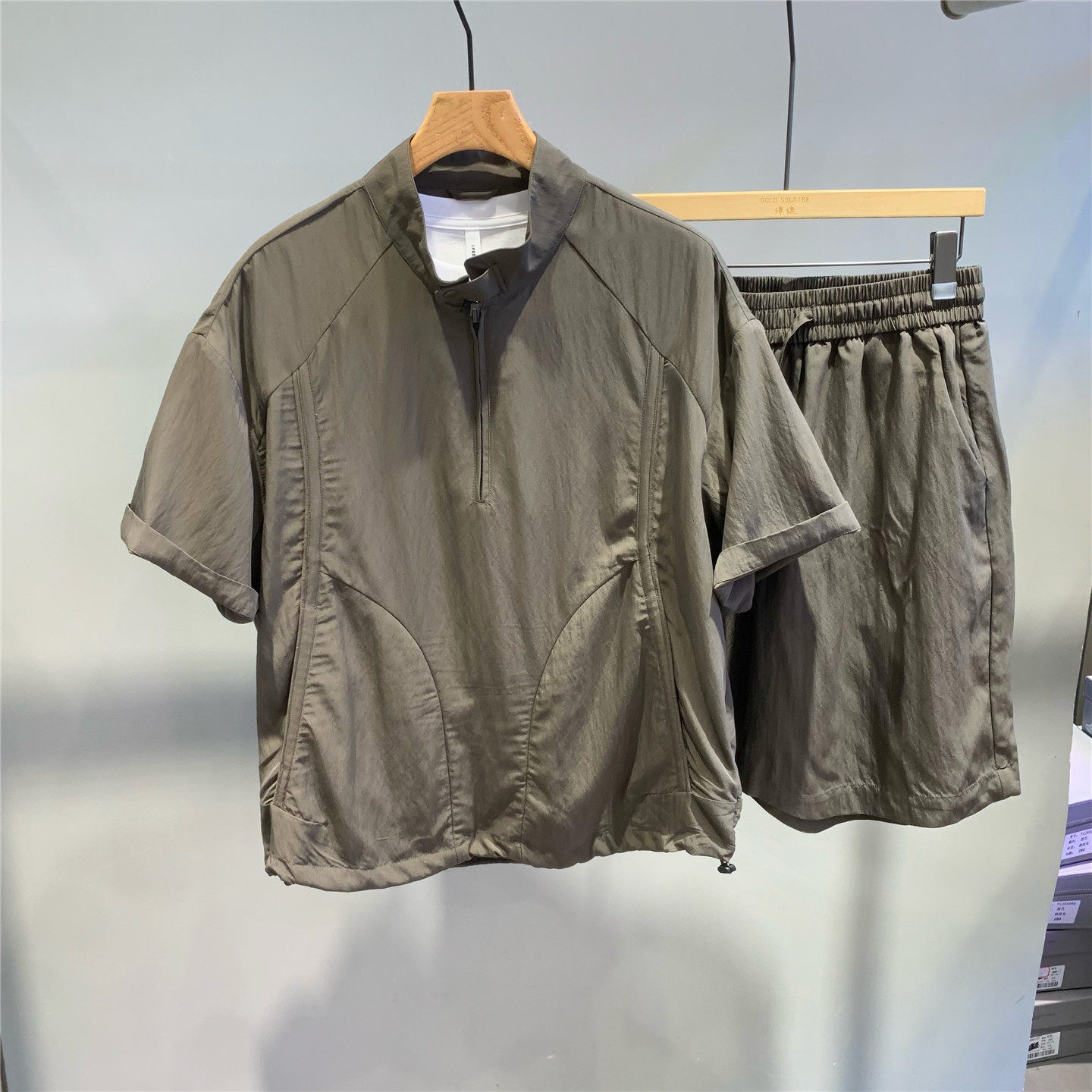 潮牌夏季户外休闲拼接立领半拉链衬衫韩版时尚工装短裤套装防晒潮