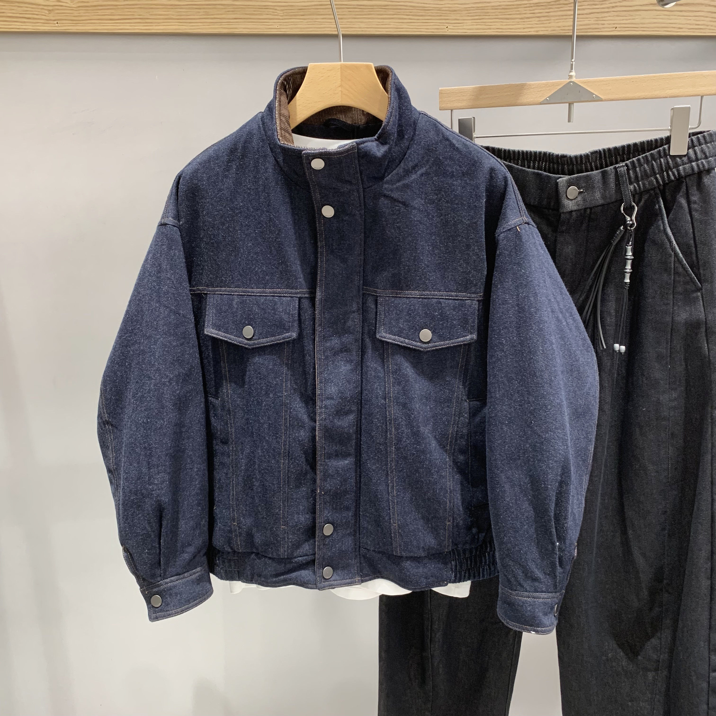 日系复古工装立领牛仔羽绒服