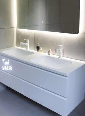 新品现代简约防划耐磨可丽耐哑光双人双盆浴室柜北欧轻奢卫浴柜