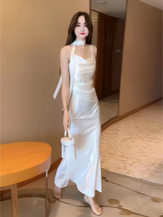 法式 假两件吊带包臀裙高级感气质礼服连衣裙 名媛缎面鱼尾裙女夏季