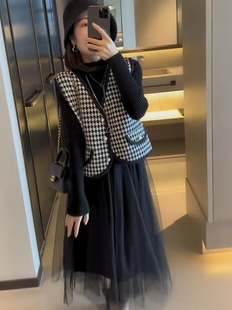 洋气连衣裙套装春秋两件套千鸟格小香风马甲外套针织拼接网纱裙子