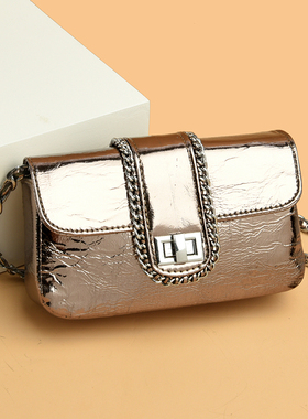 亮面小包包女2023新款斜挎包链条马鞍包迷你腋下包夏季网红小方包