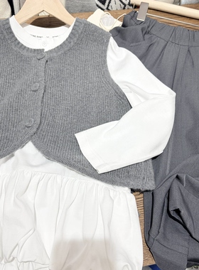 2026春装新款女童灰色针织马甲白色花苞T恤八分裤西装裤三件套装