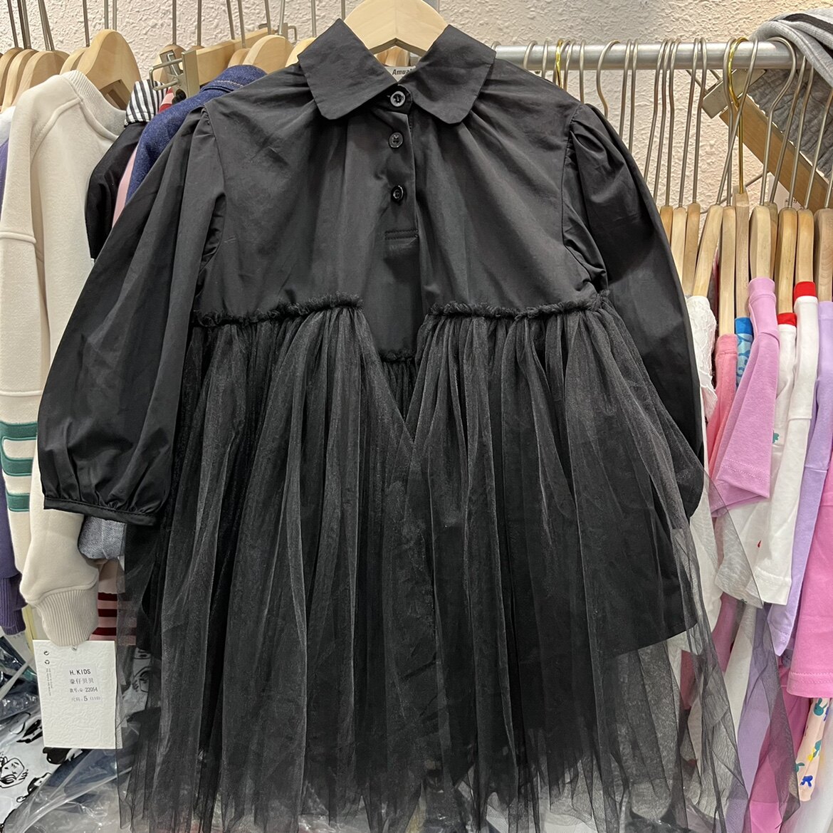 2022秋童装女蕾丝网纱连衣裙模特走秀黑色高级衬衫连衣裙阿木阿和