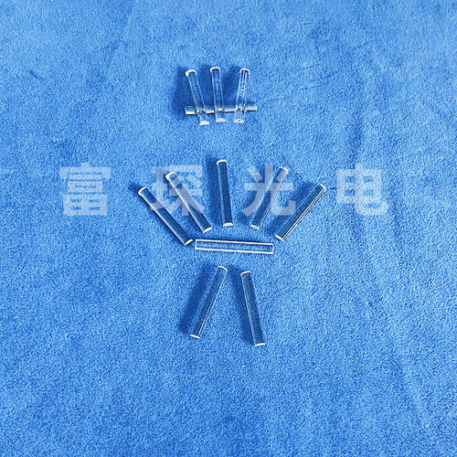 JGS2  石英平凸柱面镜 长*宽：10*4mm/5*4mm 焦距F=4.4mm