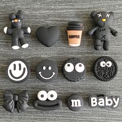 洞洞鞋配饰鞋扣咖啡杯笑脸