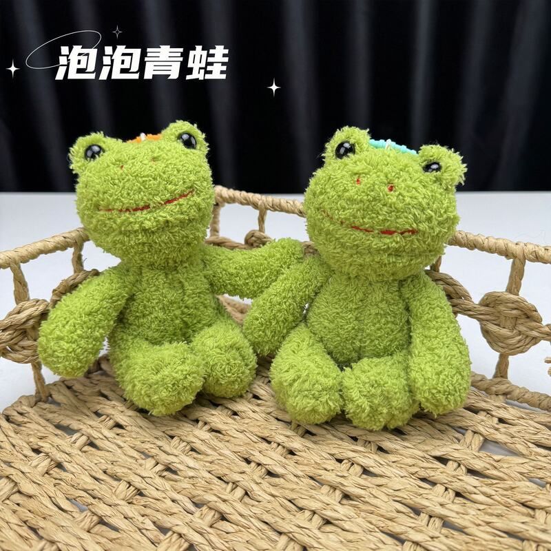 大眼绿色可爱泡泡青蛙挂件公仔图片