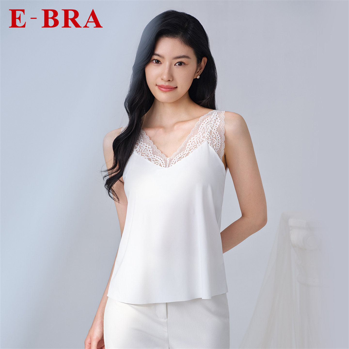 安莉芳旗下E-BRA专柜同款蕾丝v领无袖背心女士夏季外穿打底上衣