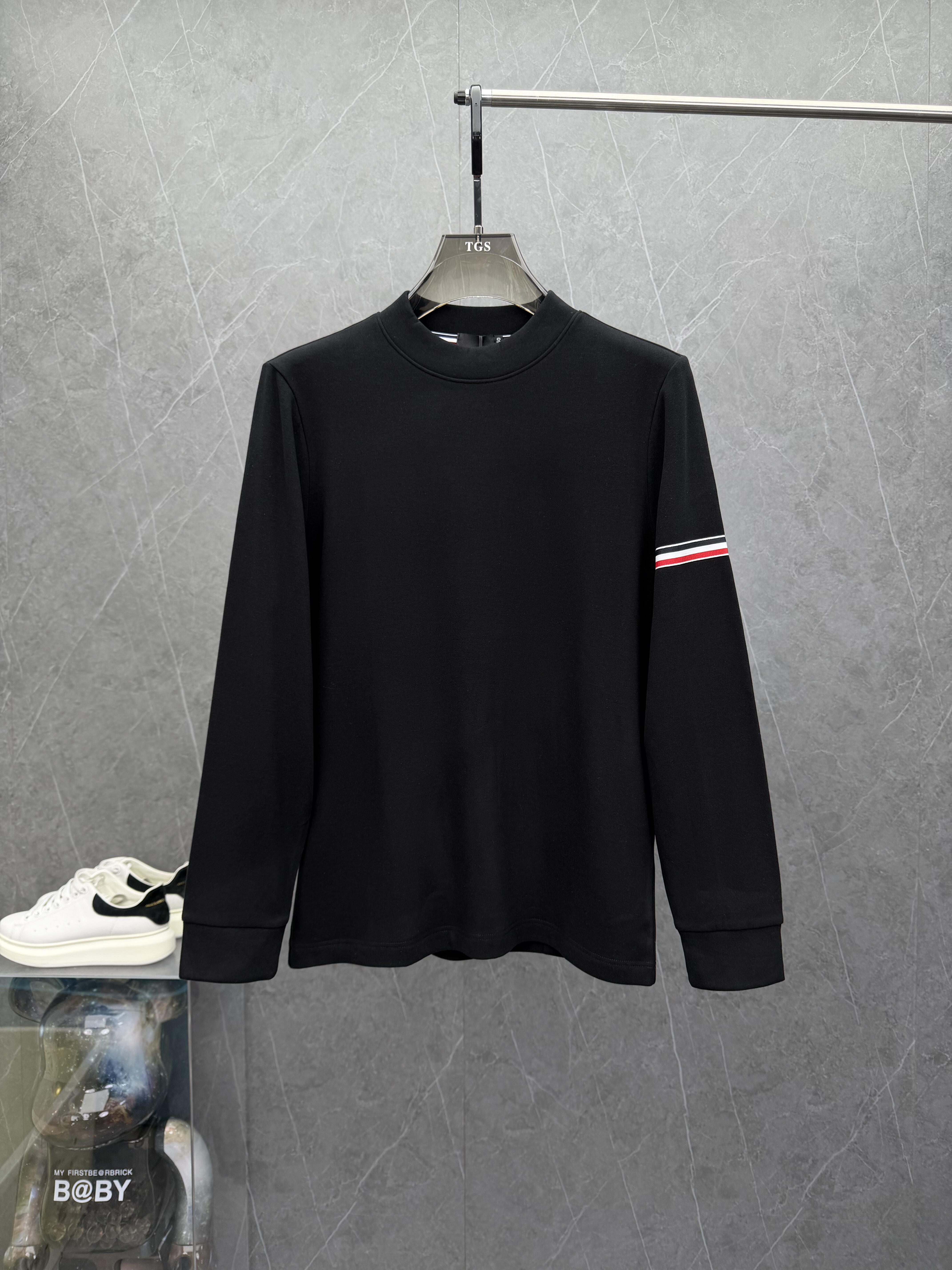 2025年秋冬新款男士圆领长袖T恤时尚百搭休闲潮流打底衫上衣男潮