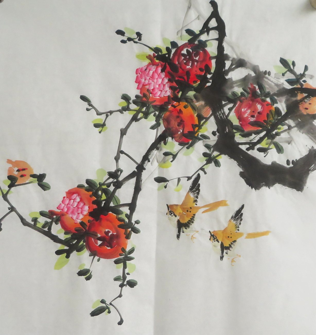 新品手绘石榴花鸟画国画客厅玄关装饰宣纸挂画特价三尺斗方e64-1