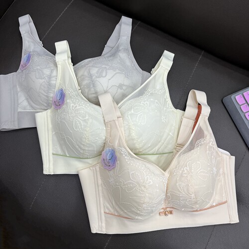 大胸显小胸内衣女全罩杯薄款无痕