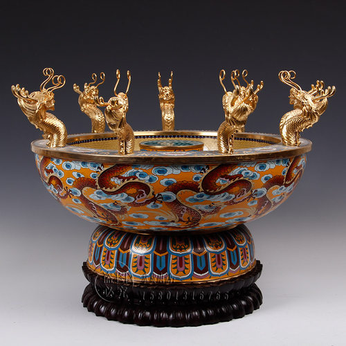 带证书九龙喷水浴佛盆北京景泰蓝