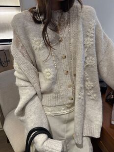 26新款慵懒风V领针织开衫马甲套装女秋冬宽松钩花马甲毛衣两件套