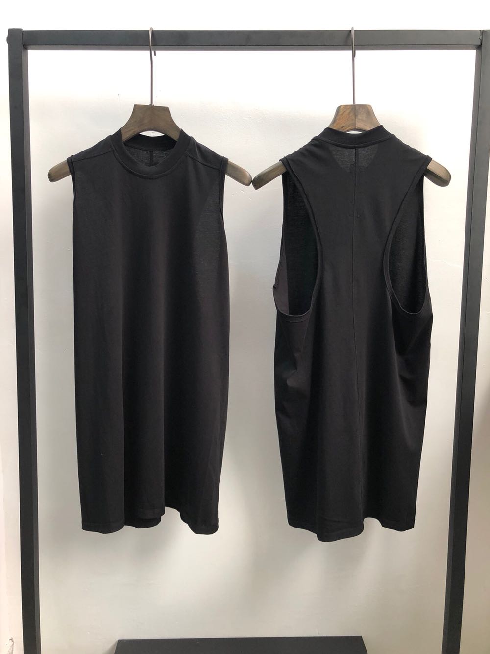 夏季暗黑圆领男士休闲中长款背心