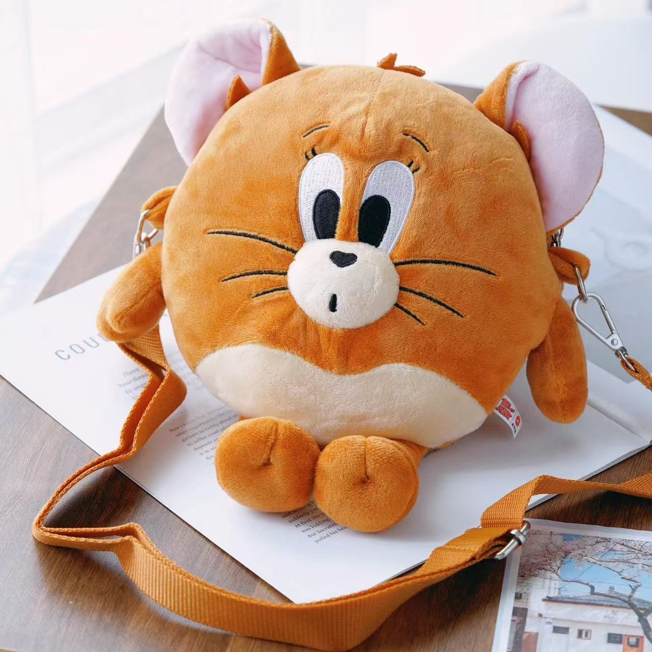 必胜客×猫和老鼠联名杰瑞挎包